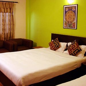 Superior Deluxe Triple Room